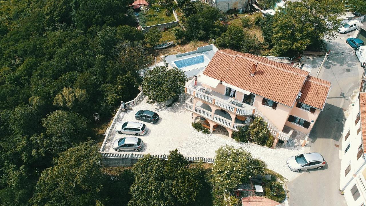 Apartments Alen Crikvenica Eksteriør bilde