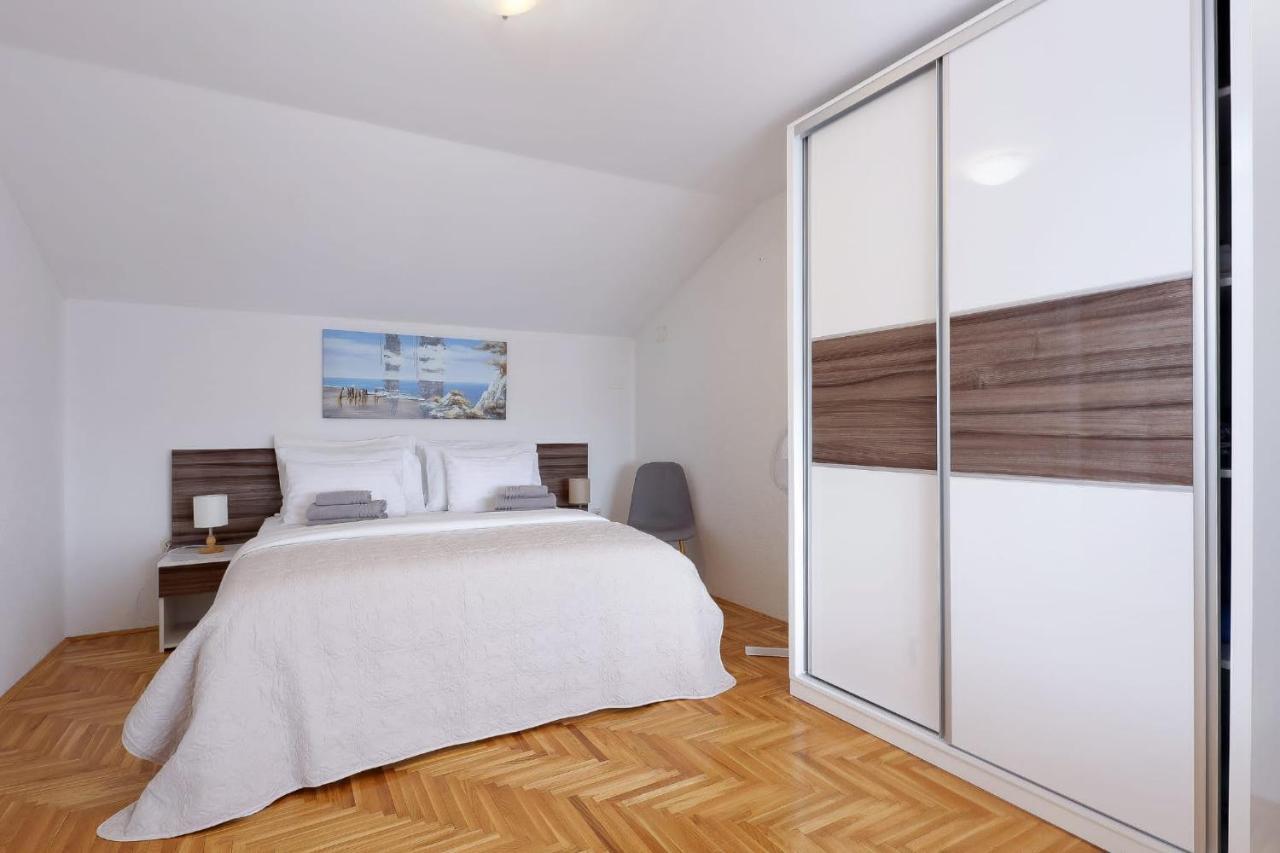 Apartments Alen Crikvenica Eksteriør bilde