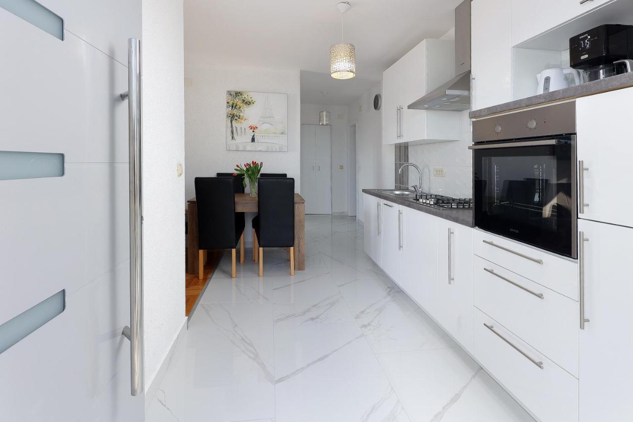 Apartments Alen Crikvenica Eksteriør bilde