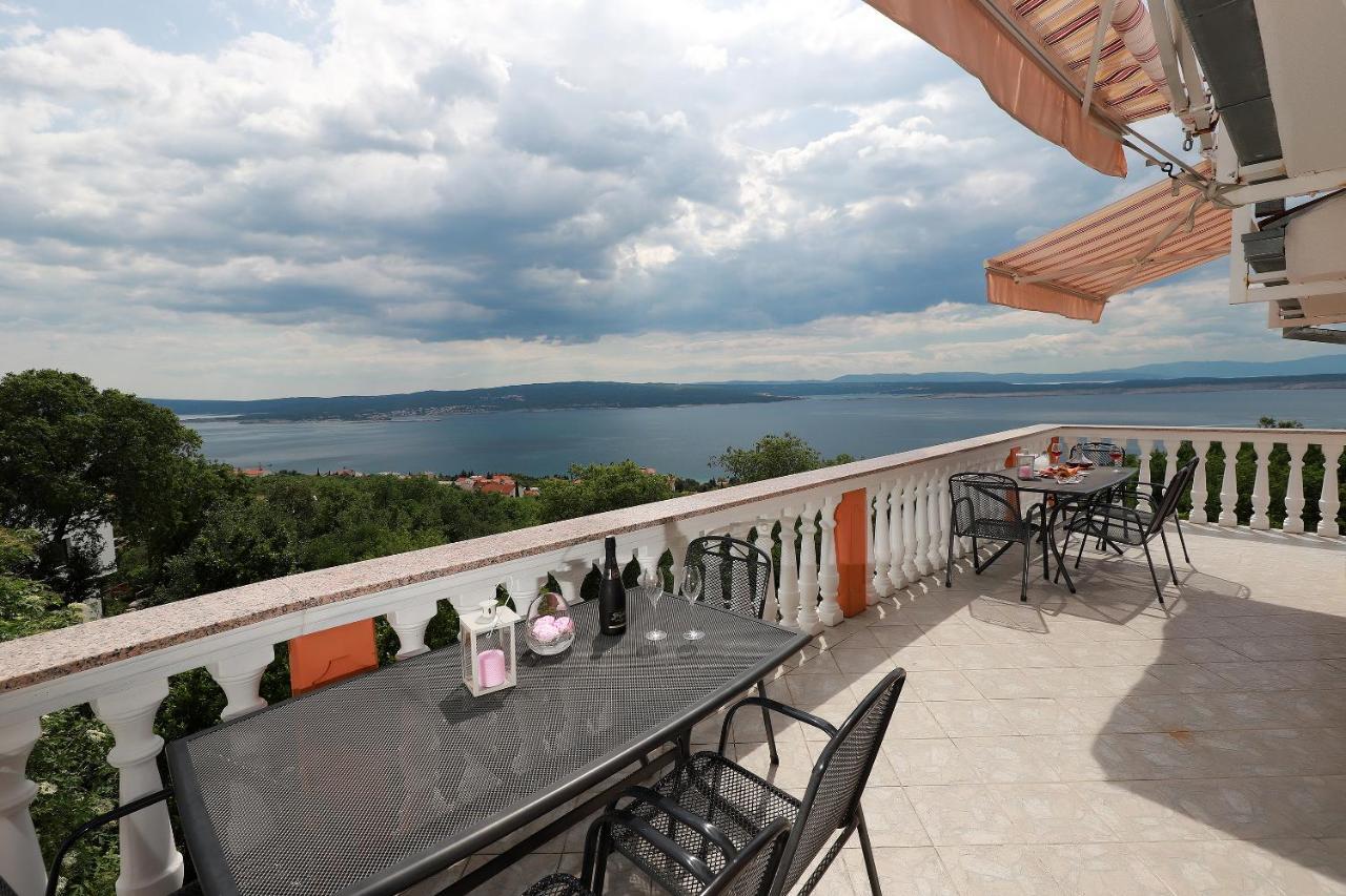 Apartments Alen Crikvenica Eksteriør bilde